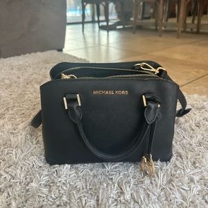 Black medium/small Michael Kors purse